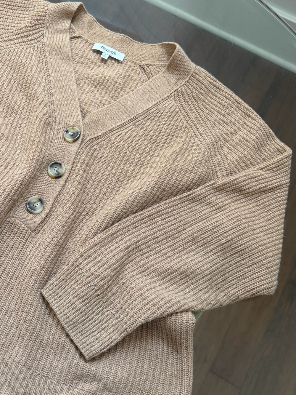 Madewell Button V-Neck Sweater - Picture 4 of 7